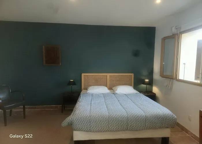 Les Lauriers chambre indépendante avec terrasse privée Moustiers-Sainte-Marie