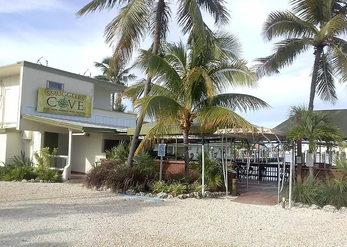 Smugglers Cove Resort And Marina