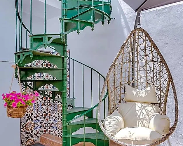 Groundfloor Hotel Faro
