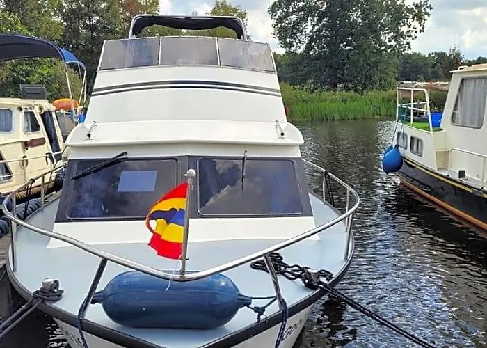 Amsterdam Boat & Breakfast Hotel