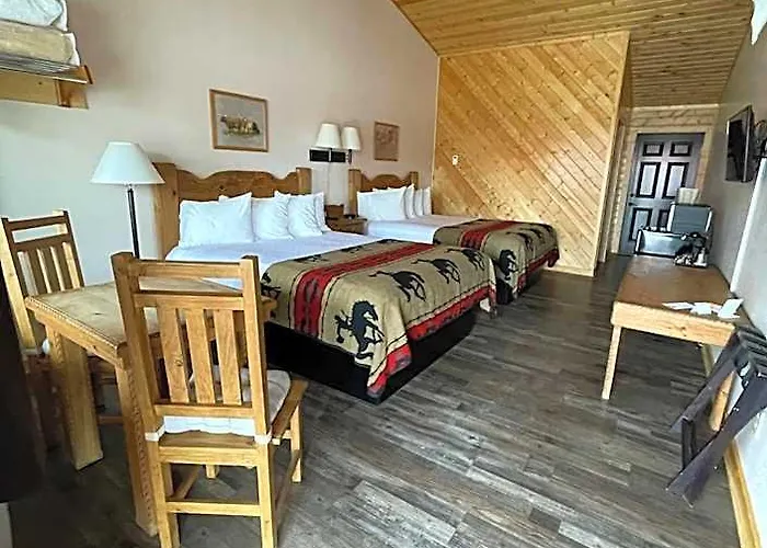 The Longhorn Ranch Resort Lodge & Rv Park Dubois