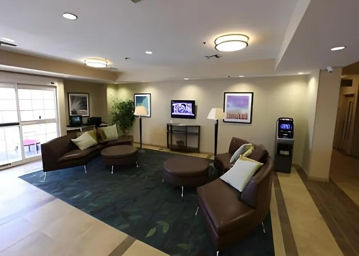 Candlewood Suites Saint Joseph By Ihg