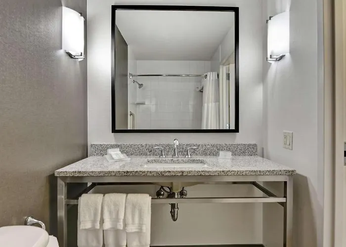 Hilton Garden Inn Oshkosh
