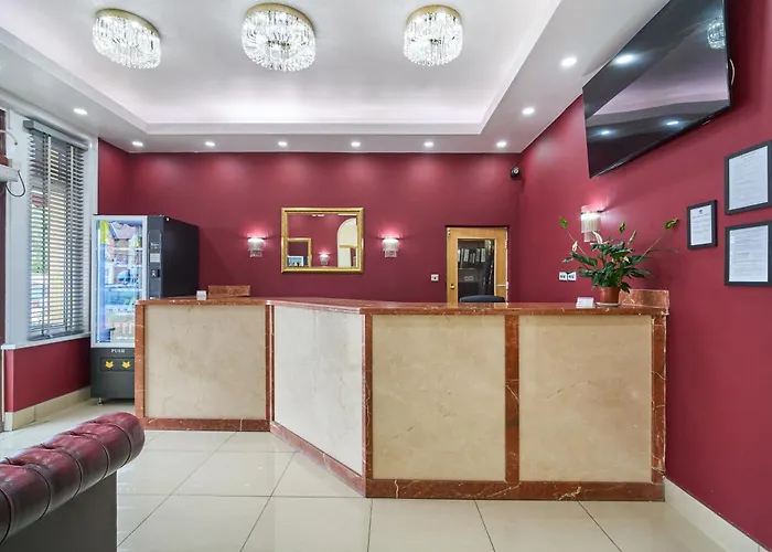 Cranbrook Hotel