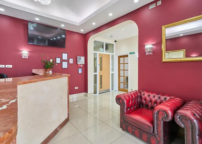 Cranbrook Hotel