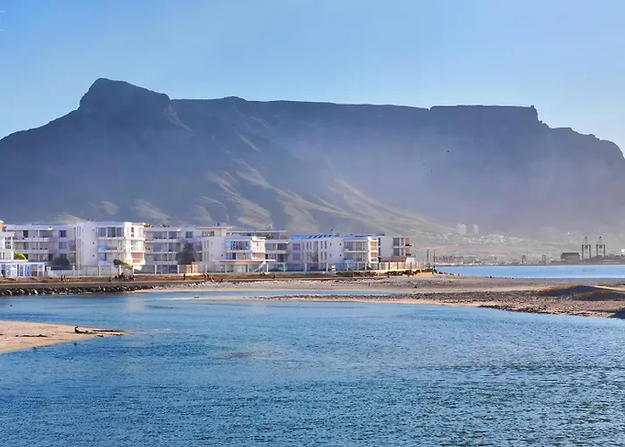 Lagoon Beach Hotel & Spa Kapstadt