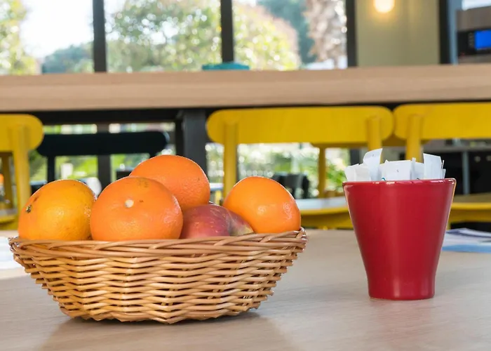 ibis Styles Perpignan Canet En Roussillon
