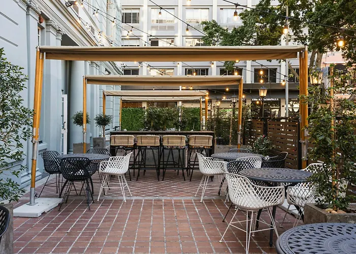Onomo Hotel Cape Town - Inn On The Square
