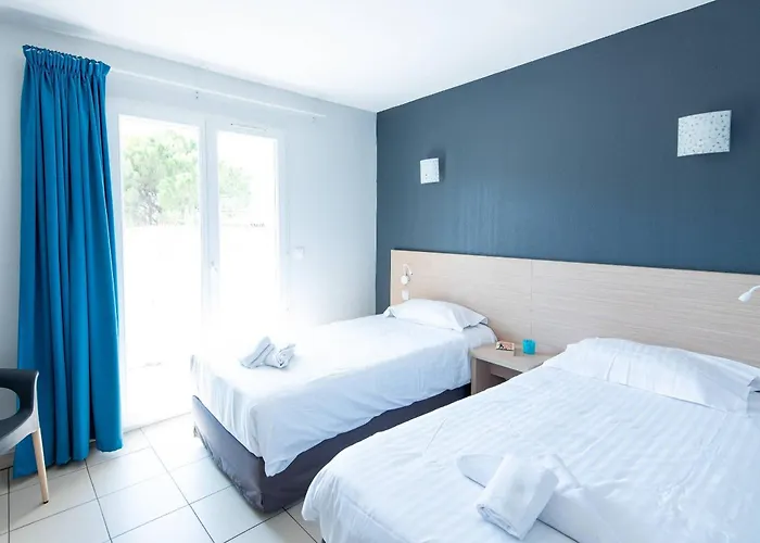 Zenitude Hôtel-Résidences La Tour de Mare Fréjus