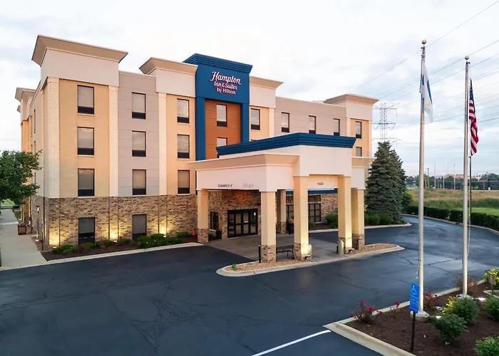 Hampton Inn & Suites Addison
