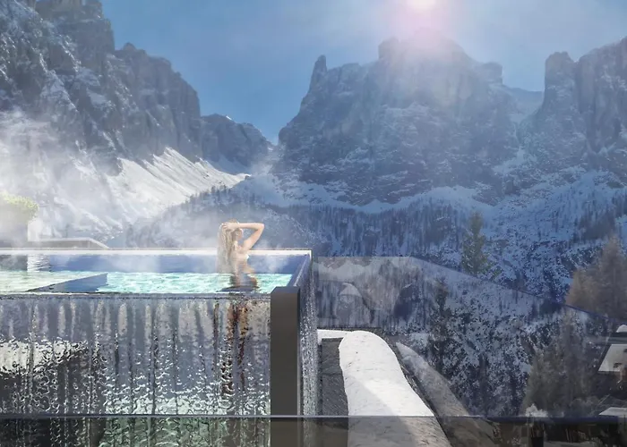 Nature Hotel Delta Corvara In Badia