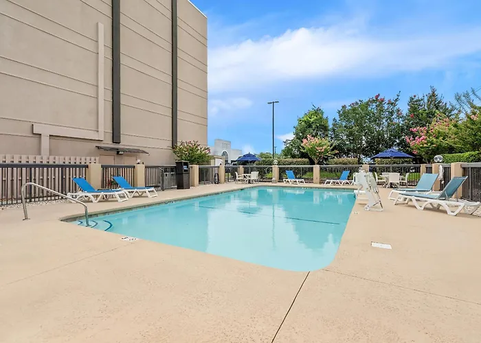 Comfort Inn University