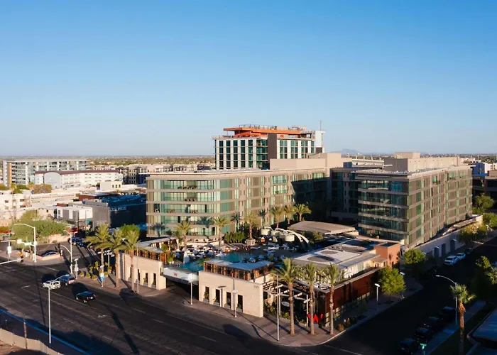 W Scottsdale
