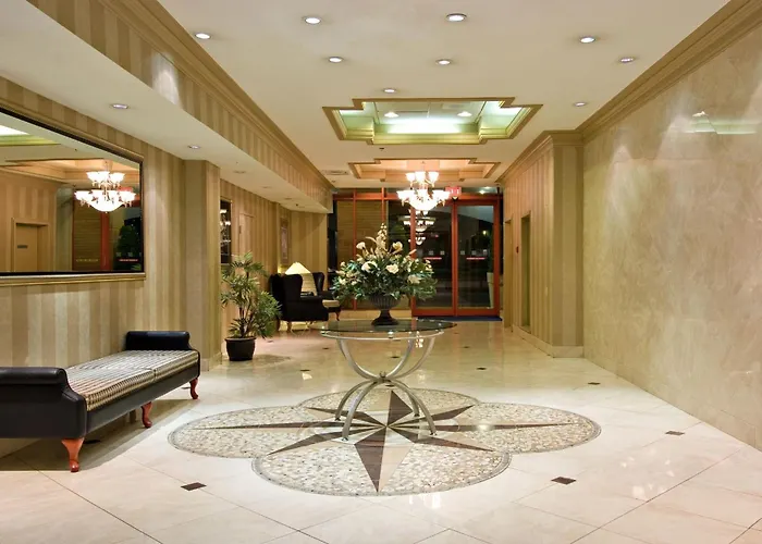 Holiday Inn Express Vancouver-Metrotown Burnaby