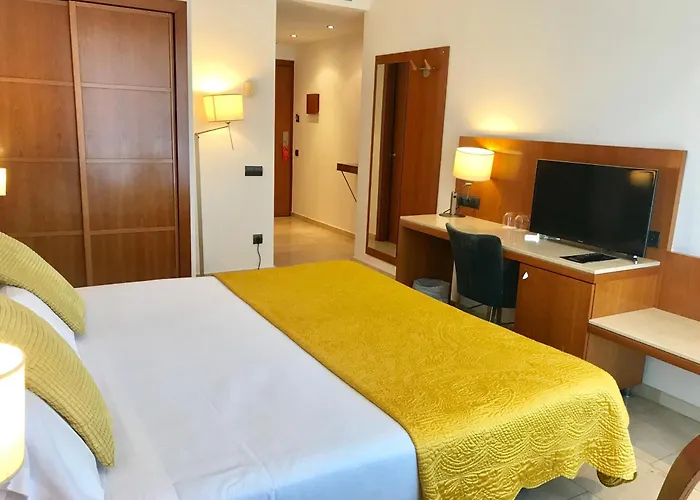 Hotel Calasanz Molins de Rei
