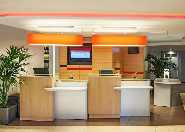 Hotel Ibis Cornella Cornellá de Llobregat
