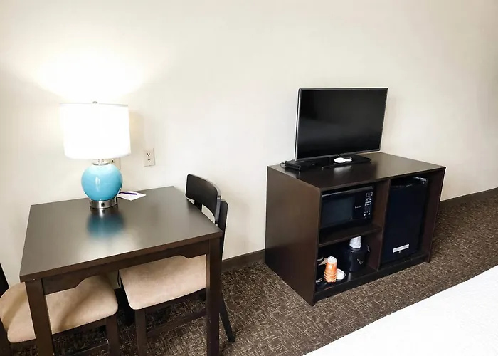 Sleep Inn & Suites Near Spirit Mountain Duluth