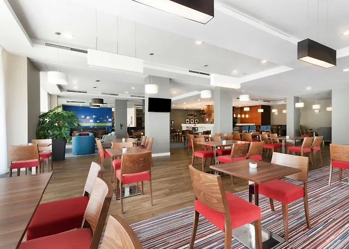 Hampton By Hilton Krakow Hotel