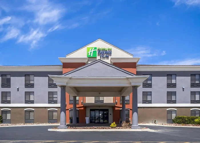 Holiday Inn Express & Suites Douglas By Ihg