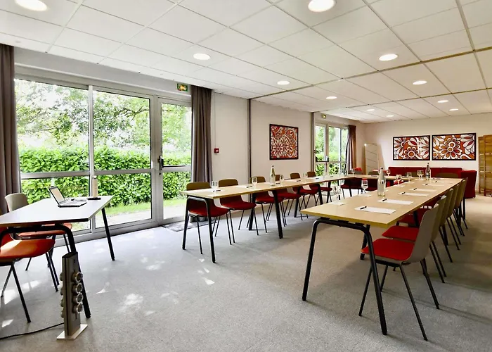 Ibis Quimper