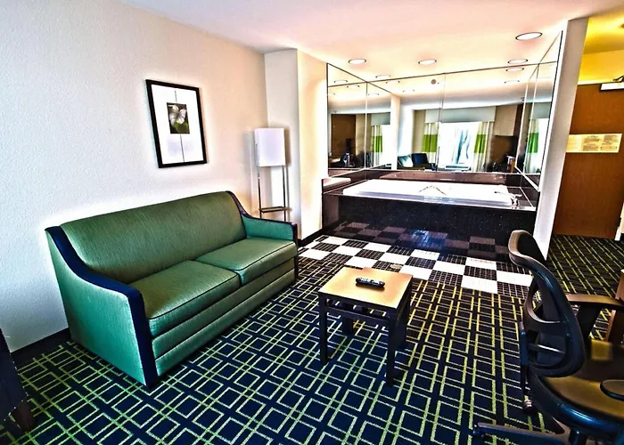 Fairfield Inn & Suites Milledgeville