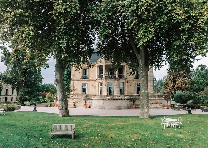 Château Grattequina Hôtel Blanquefort 