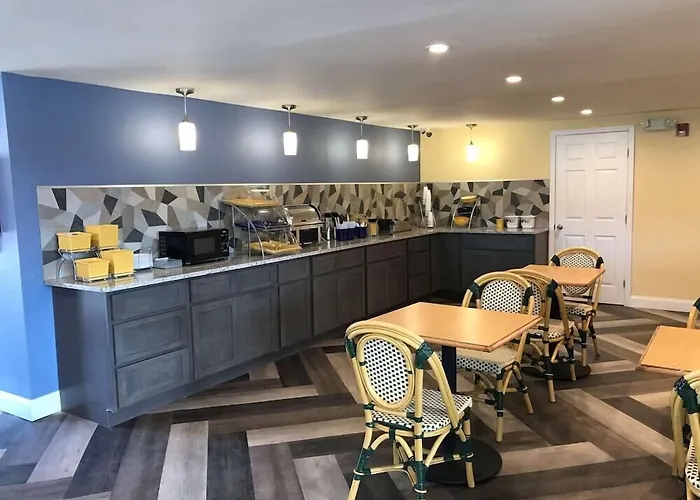Days Inn By Wyndham Knoxville North Powell