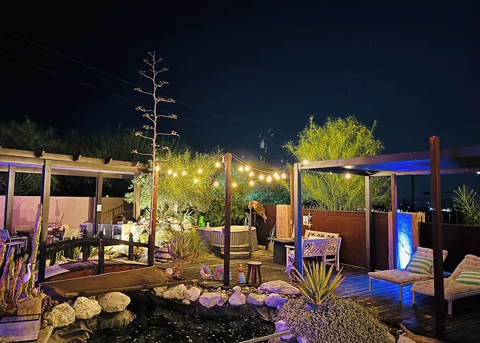 Mi Kasa Hot Springs Clothing Optional,420 Friendly,Adults Only, Hotel Desert Hot Springs