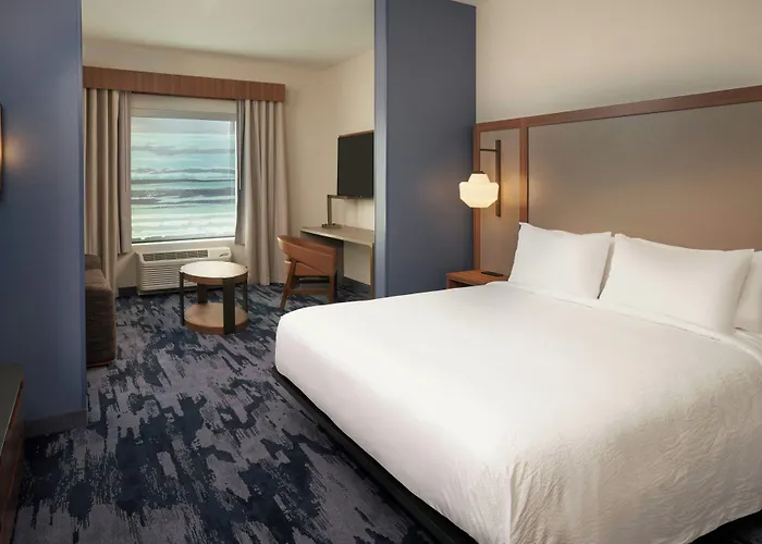 Fairfield By Marriott Inn & Suites West Palm Beach Century Village 