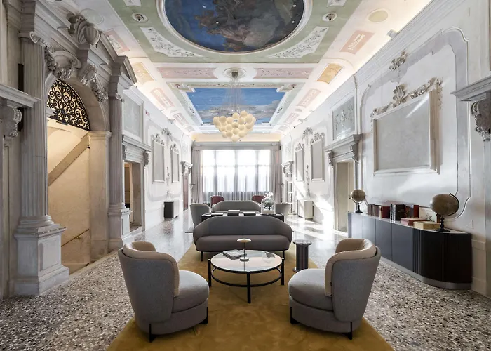 Radisson Collection Hotel, Palazzo Nani Venice