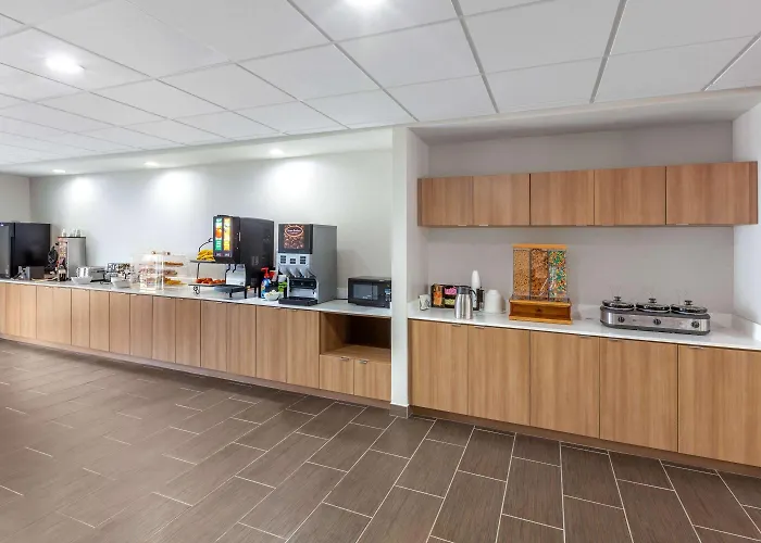 Microtel Inn & Suites By Wyndham College Station