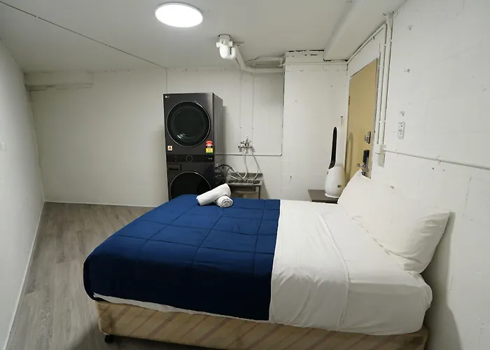 Hope Harbour Hotel