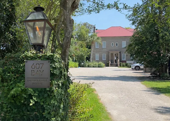 607 Bay Inn Downtown Beaufort