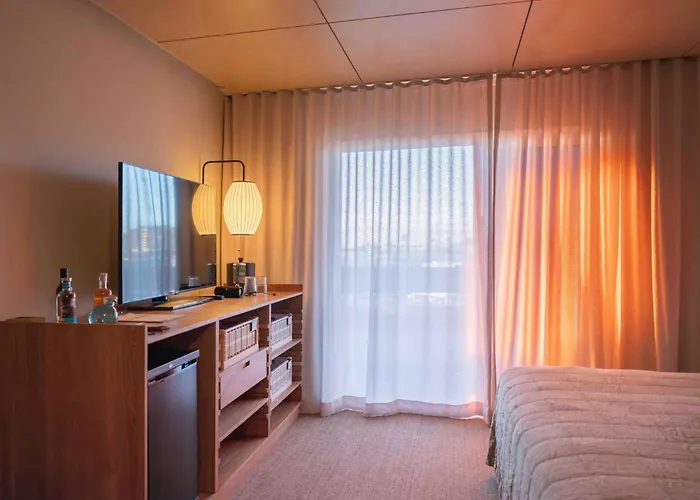Pacific 19 Kona Hotel Kailua-Kona