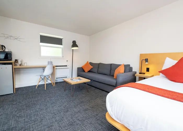 Heliotrope Hotel