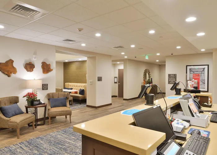 Hampton Inn & Suites Menomonie-Uw Stout