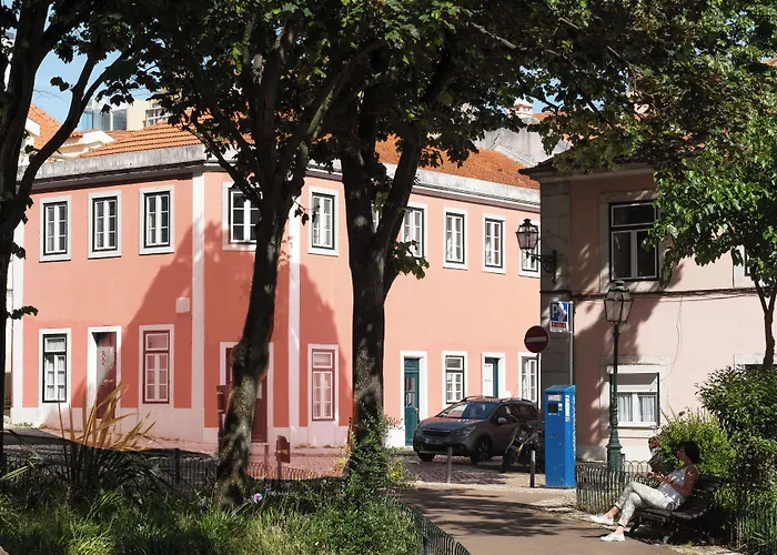 Casa Amora Studio Apartments Lisbon