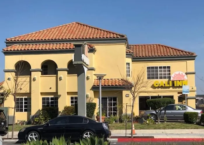 Cali Inn