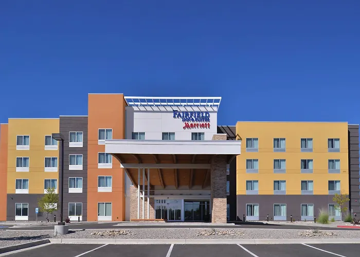 Fairfield Inn & Suites Farmington