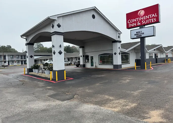 Continental Inn And Suites Nacogdoches Tx Sfa University Downtown