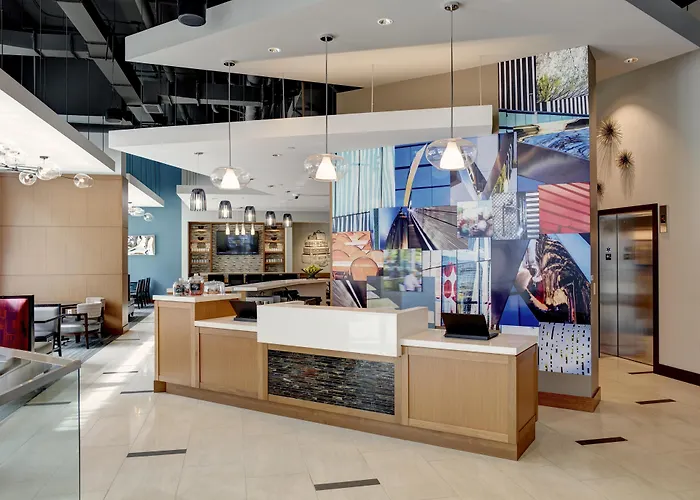 Hyatt Place Arlington Courthouse