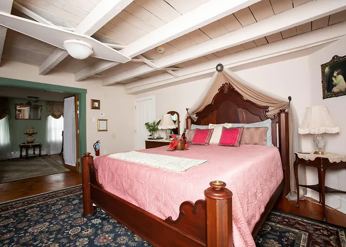 Ej Bowman House Bed & Breakfast