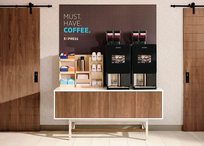 Holiday Inn Express And Suites Des Moines Downtown By Ihg