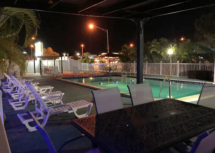 Sunshine Inn & Suites Venice, Florida