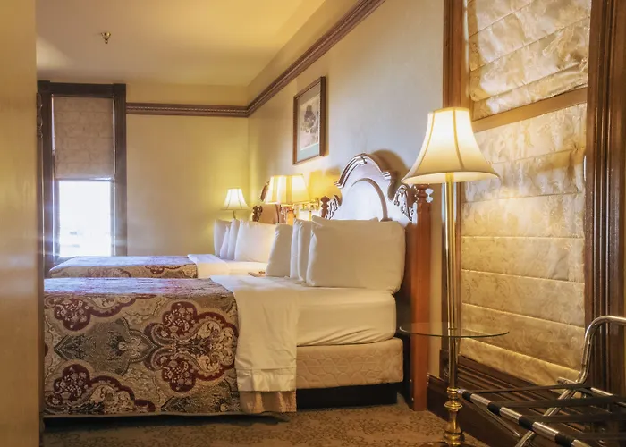 Historic Bullock Hotel Deadwood