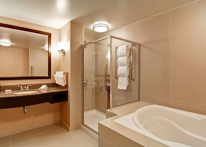 Hilton Garden Inn Woodbridge