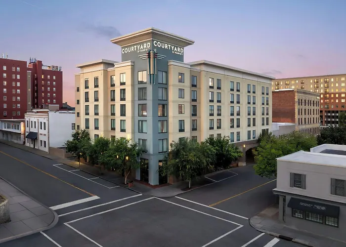 Courtyard By Marriott Wilmington Downtown/Historic District