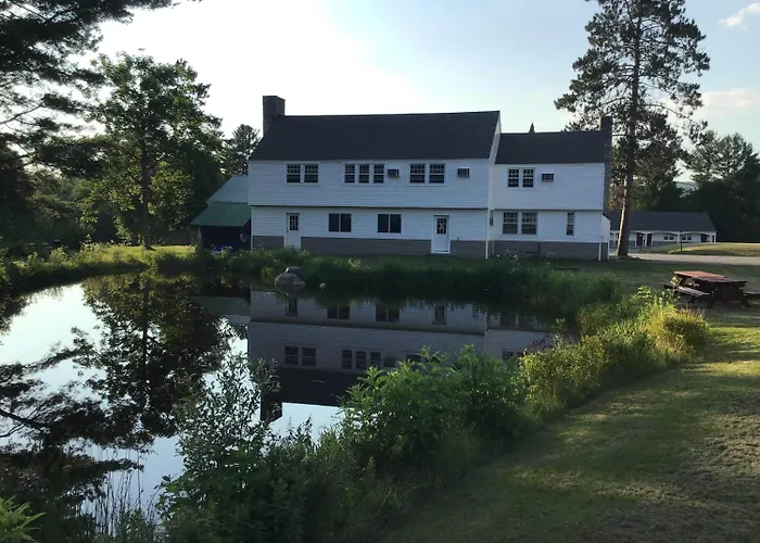 Stonybrook Motel & Lodge