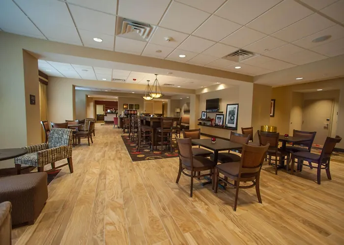 Hampton Inn By Hilton Fort Morgan