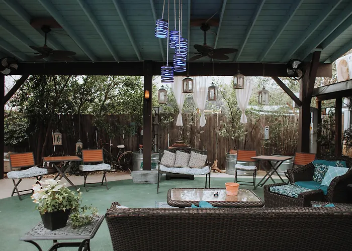 Square Inn Wimberley
